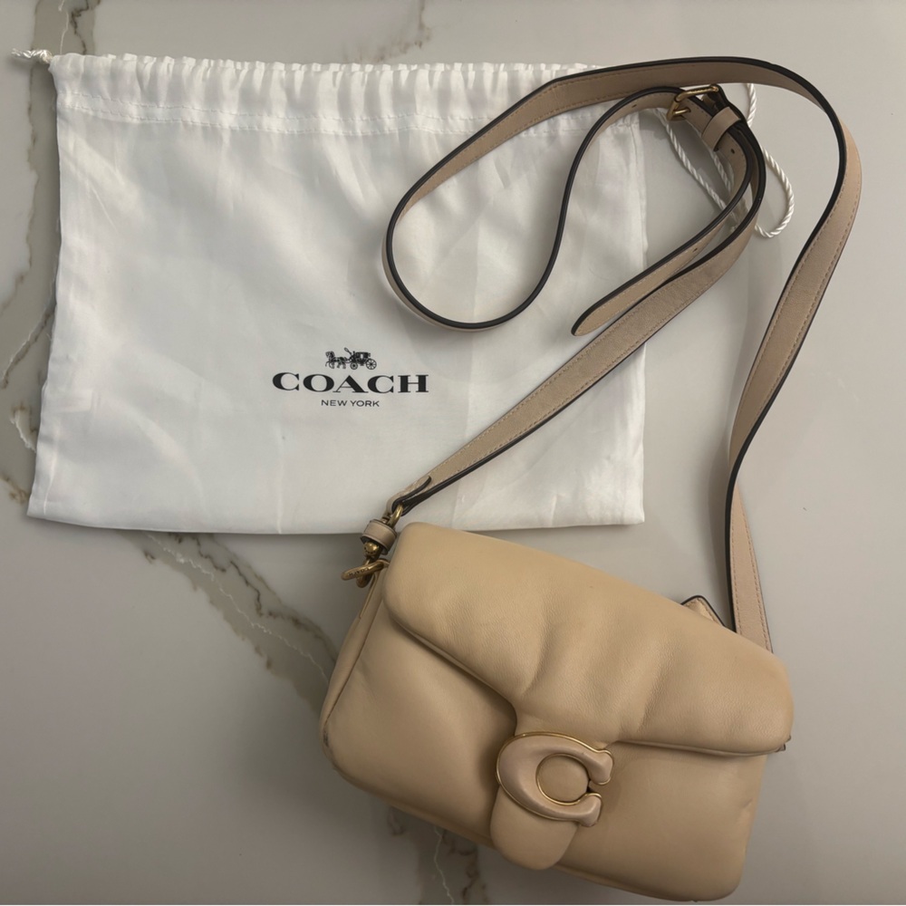COACH Tabby 20 Cream Leather